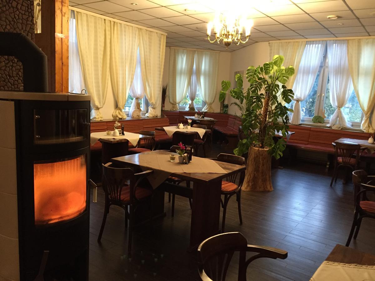 Hotel Restaurant Hohe Tanne Grossbreitenbach Luaran gambar